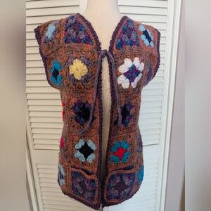 Colorful Granny square crocheted Afghan sweater vest vintage handmade W/ pockets